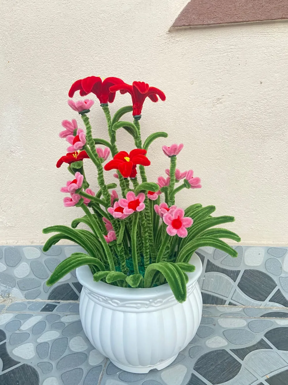 Handmade Pipe Cleaner Multi-Floral Arrangement Planter (Large) thumbnail 2
