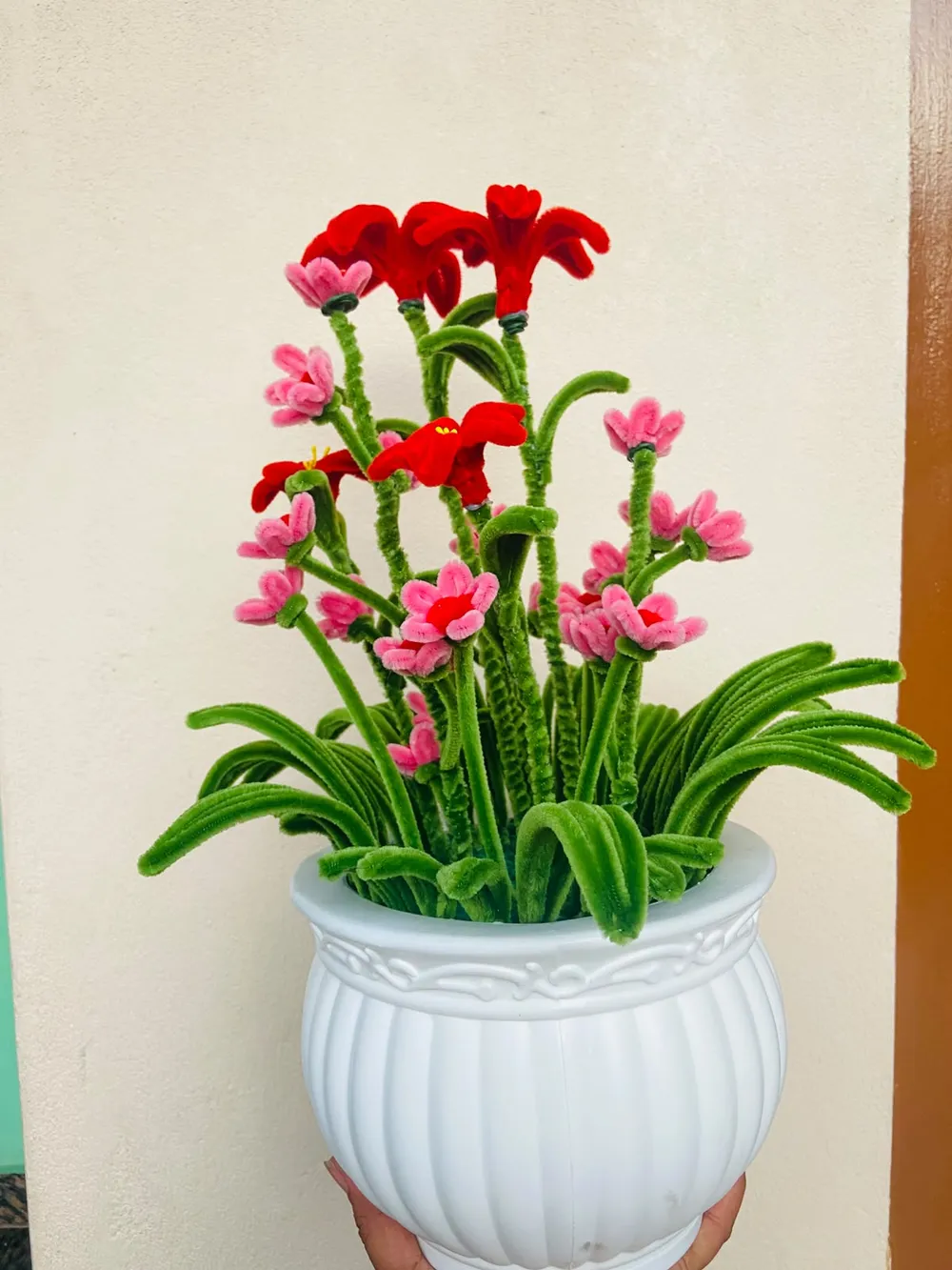 Handmade Pipe Cleaner Multi-Floral Arrangement Planter (Large) thumbnail 3