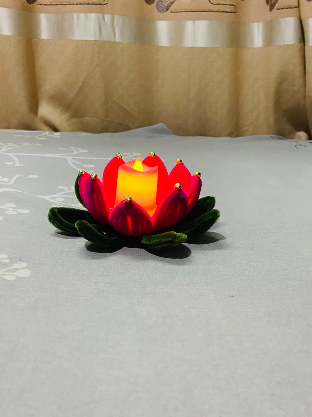 Handmade LED Candle Holder Lotus  thumbnail 2